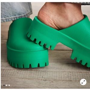 Jeffrey Campbell Bae Platform - Green Size 8